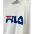 Fehér póló Fila felirattal