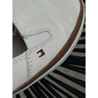 Tommy Hilfiger vászoncipő