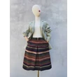 Csíkos szoknya