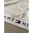 Tommy Hilfiger melltartó top