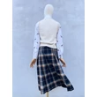 Kockás midiszoknya