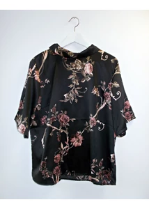 rózsás felső-használt ruha-bebex.hu