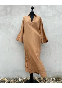 Lenkeverék midiruha