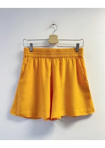 Narancssárga rövidnadrág