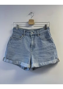 Magasderekú farmer rövidnadrág