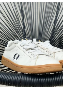 Fred Perry sneakers