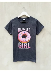 Szürke póló felirattal