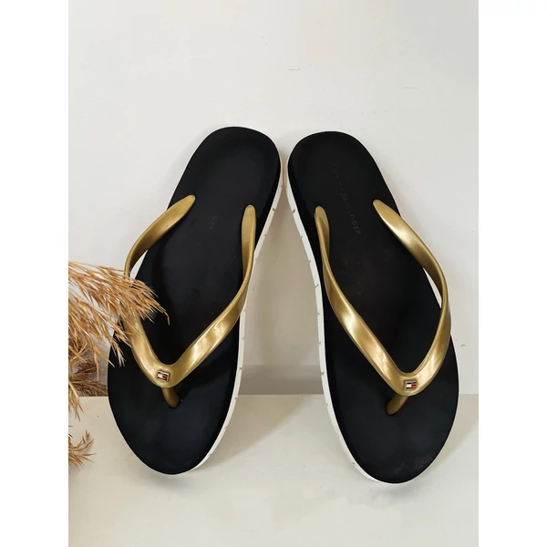 Tommy Hilfiger strandpapucs