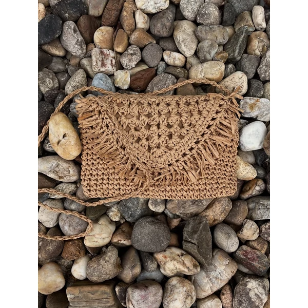 Raffia oldaltáska