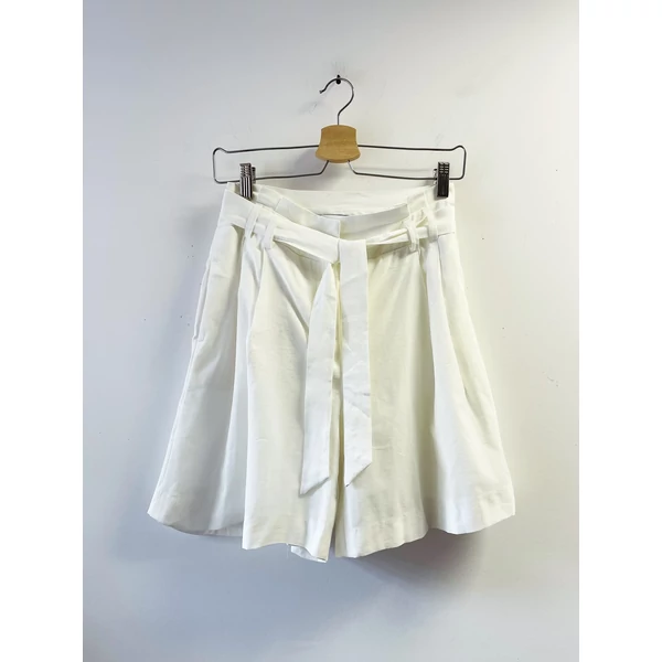 Törtfehér rövidnadrág
