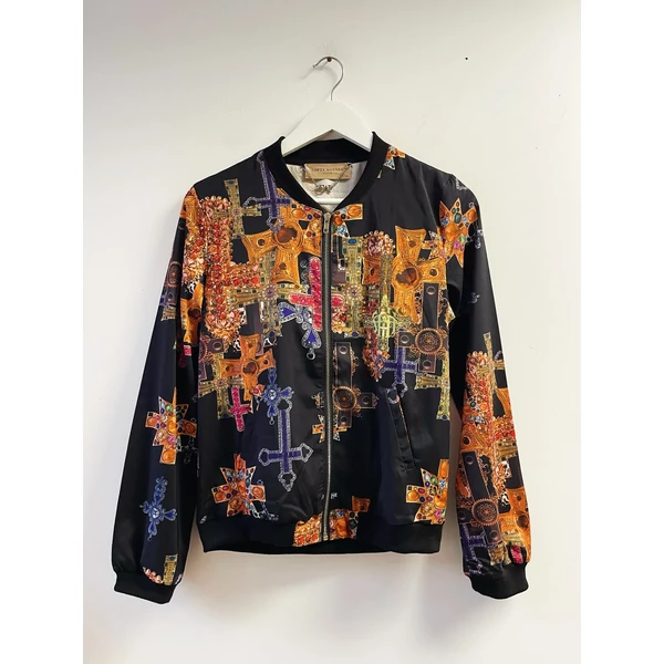 Lofty Manner cipzáras felső