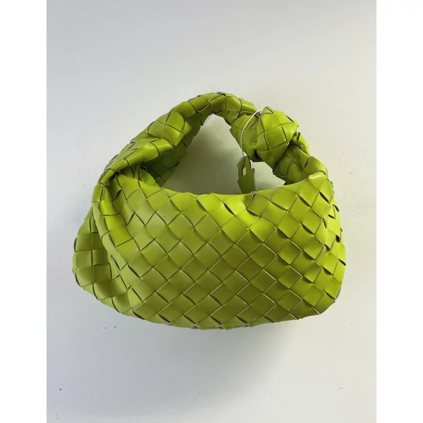 Kivizöld bőrtáska