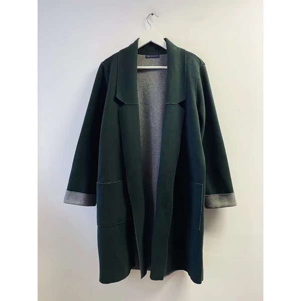 Zöld kötött kabát