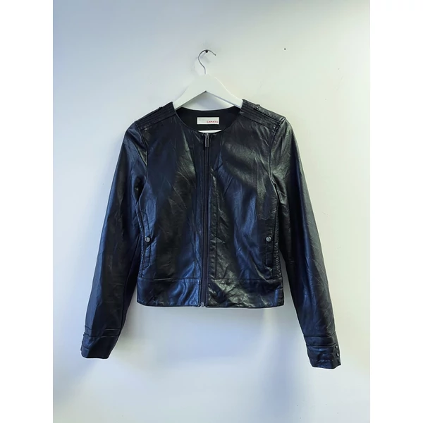 Fekete műbőr dzseki