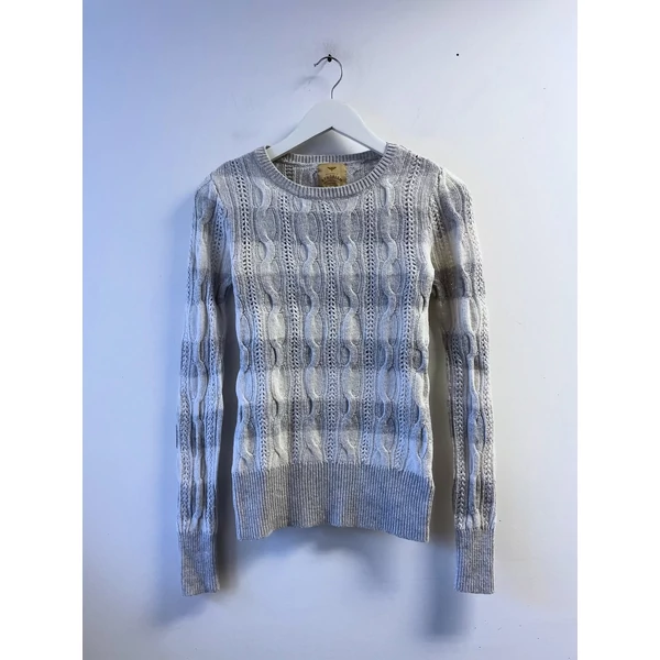 Csavartmintás pulóver